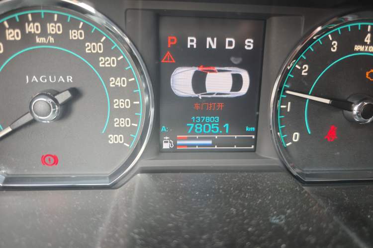 Used Jaguar XF 2013 XF 2.0T Luxury Edition
