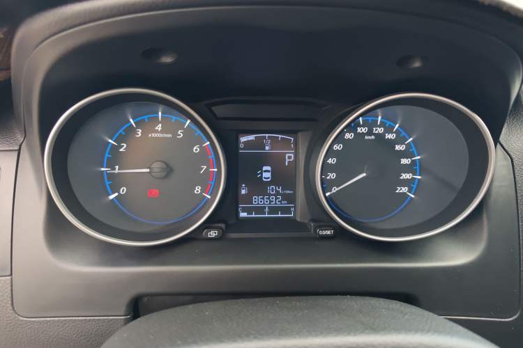 Used FORTHING Joyear X5 2016 1.6L CVT Luxury Model
