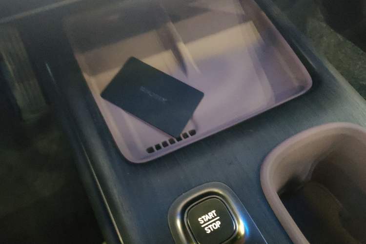 Used Xiaomi Auto SU7 2024 Rear-Drive Ultra-Long Range Advanced Pro-Level Intelligent Driving Version
