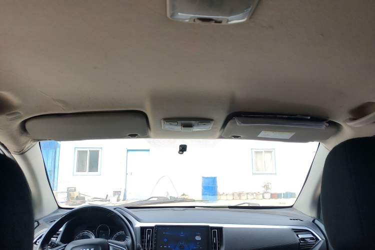 Used Isuzu JLM 2020 2.8T Classic Two-Wheel Drive Diesel Euro VI Comfort Version with Standard Wheelbase JE493ZLQ6E