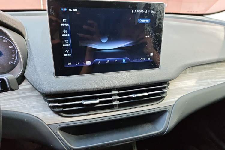 Used Hongqi E-QM5 2023 560km PLUS
