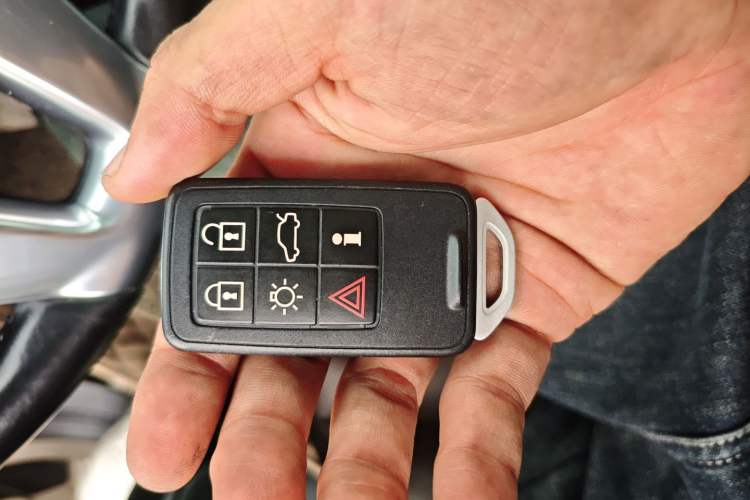 Used Volvo S60 New Energy 2015 S60L E-Drive Hybrid T6 Smart Drive Edition
