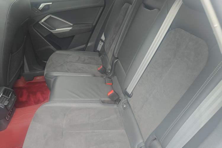 Used Audi Q3 2022 35 TFSI Progressive Dynamic Edition
