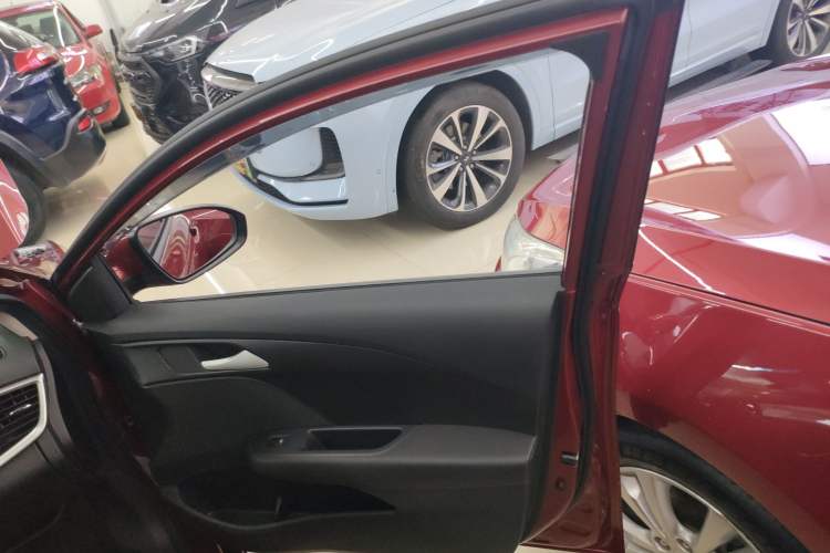 Used Chevrolet Cavalier 2019 320 Automatic Enjoyment with Sunroof