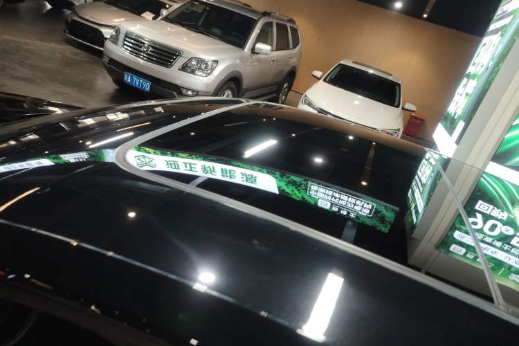 Used Volkswagen Magotan 2018 330TSI DSG Luxury Model Roof