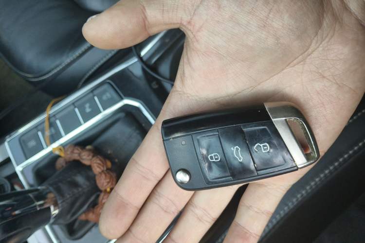 Used Volkswagen Passat 2017 280TSI DSG Luxury Edition
