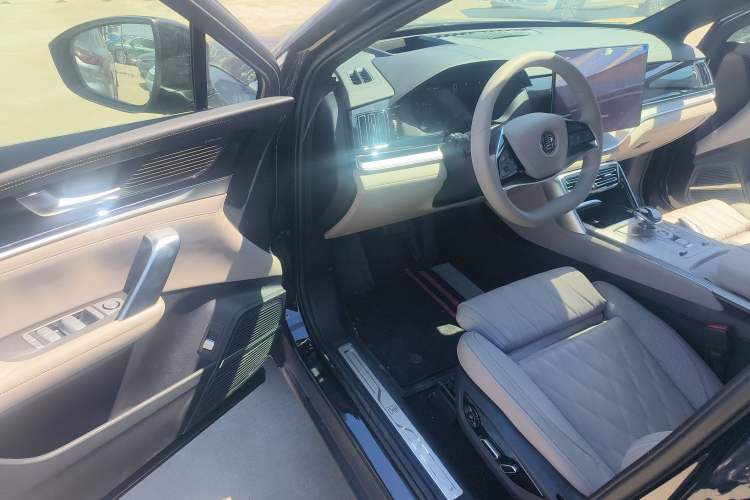 Used BYD Tang New Energy 2025 Intelligent Driving Version DM-i 115KM Flagship Edition Driver Seat