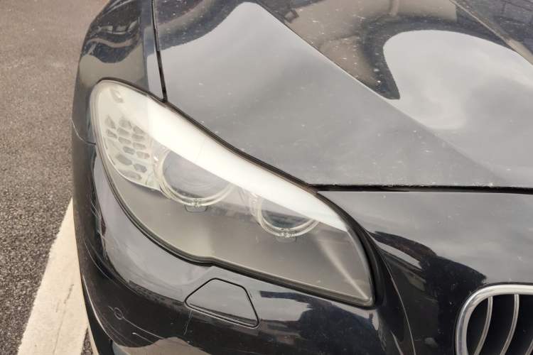 Used BMW 5 Series 2013 525Li Luxury Model
