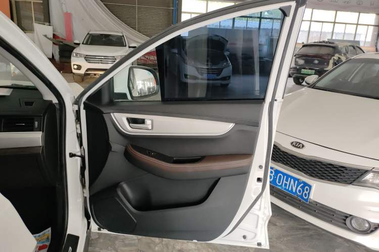 Used FORTHING T5 2022 Shengshi Edition 1.5T Automatic Dream Version Five Seats
