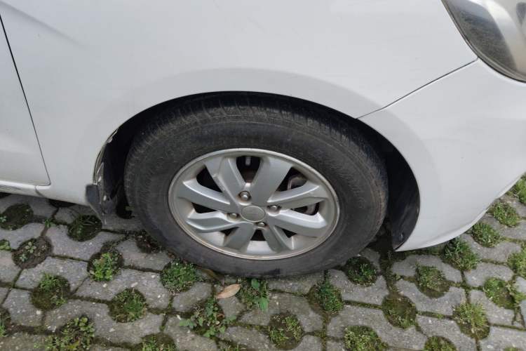 Used Kia K2 2015 Sedan 1.4L MT GLS
