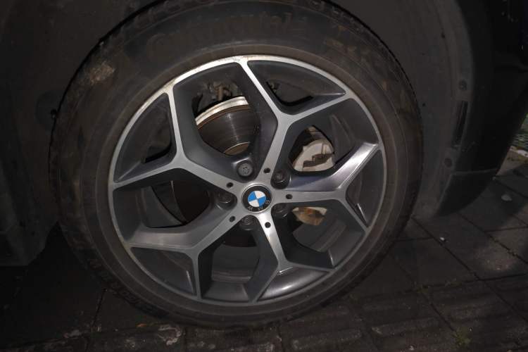 Used BMW X1 2018 sDrive18Li Luxury Model
