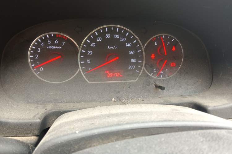 Used CHANGAN Alsvin V3 2015 1.4L Manual Warm-Hearted Model China V Standard Odometer Close Up