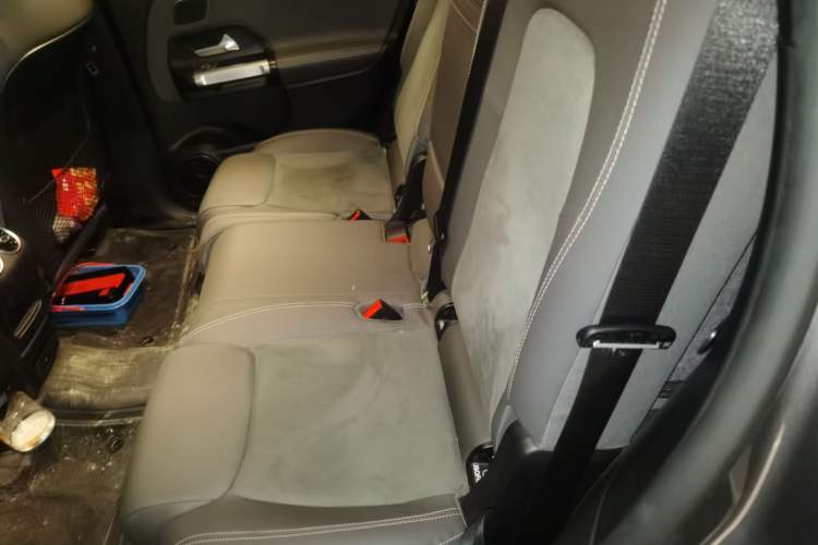 Used Mercedes-Benz EQB 2024 EQB 350 4MATIC Left Rear Seat