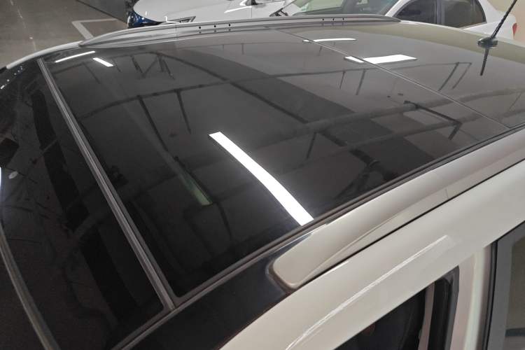 Used Hyundai ix25 2015 1.6L Automatic Two-Wheel Drive Smart GLS Trim Roof