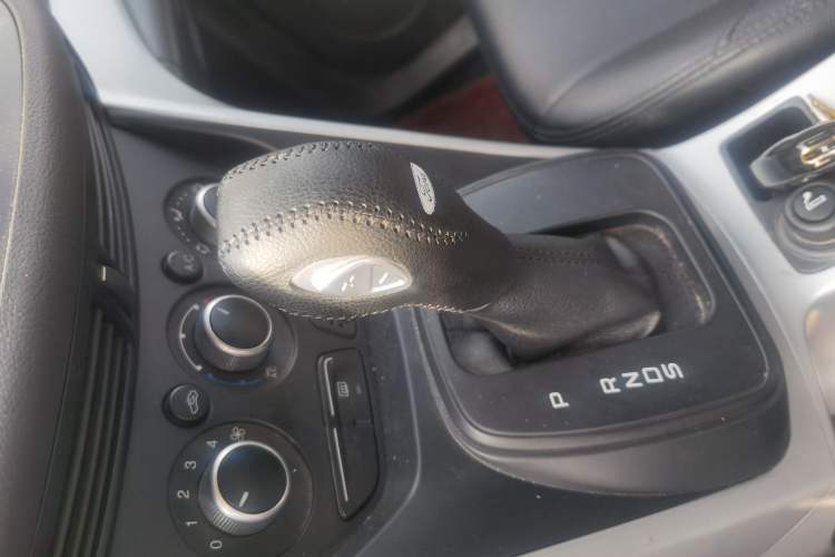 Used Ford Kuga 2013 1.6L GTDi Two-Wheel-Drive Comfort Model