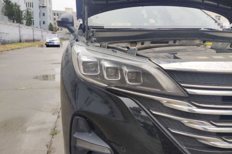 Used GAC Trumpchi GS5 2019 270T Automatic Luxury Edition Right Front Headlight