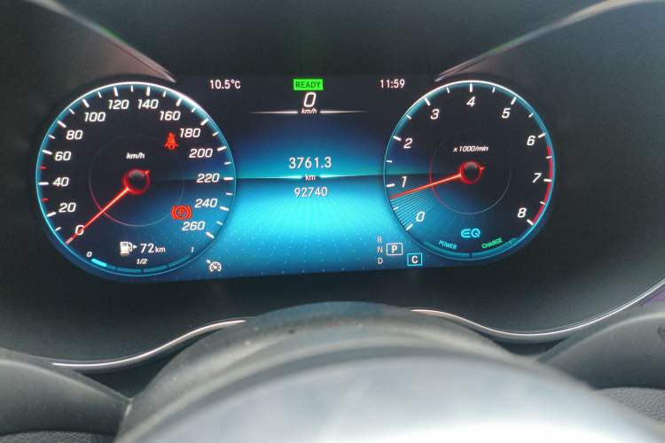 Used Mercedes-Benz C-Class 2020 Restyled C 260 Sport Edition Odometer Close Up