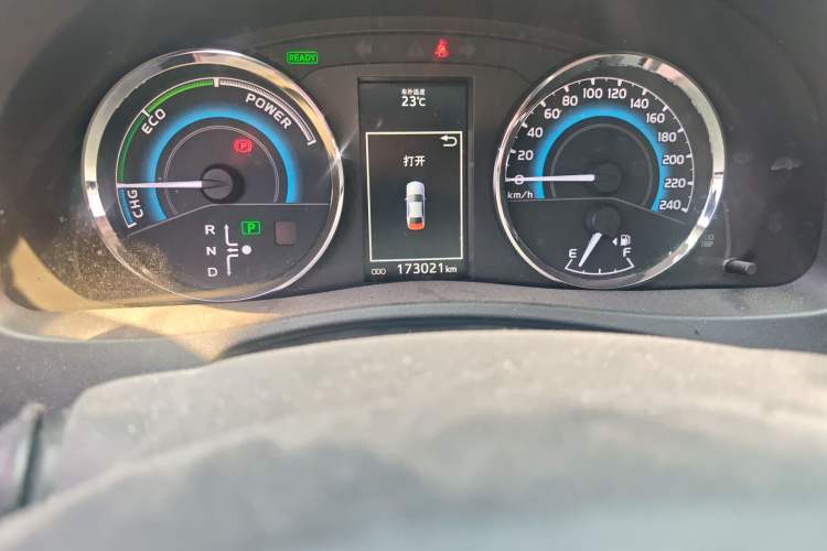 Used Toyota Levin 2017 Revised Dual-Engine 1.8H GS E-CVT Elite Sunroof Version China V Standard