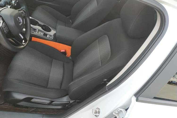 Used Honda Integra 2023 HATCHBACK 240TURBO CVT Trendsetting Edition
