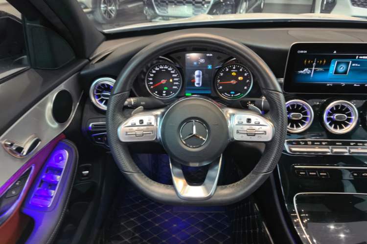 Used Mercedes-Benz C-Class 2019 C 260 Sport Edition Steering Wheel