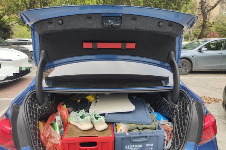 Used BMW 3 Series 2018 320Li Leading Model M Sport Package Trunk