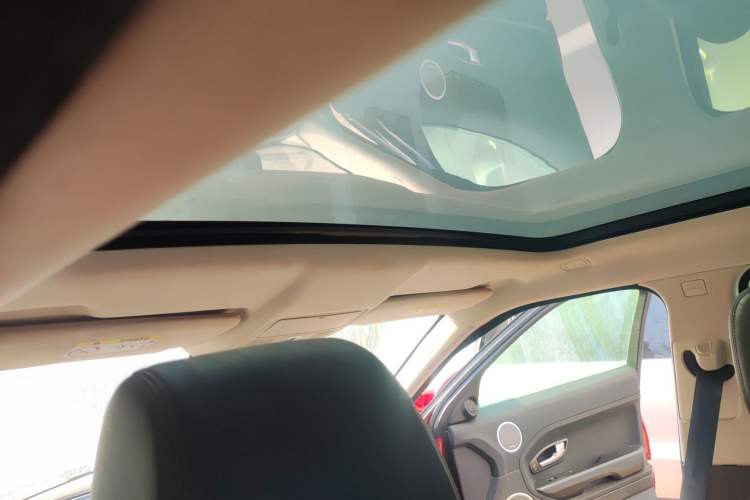 Used Land Rover Range Rover Evoque 2015 2.0T Five-Door Zhiyao Edition