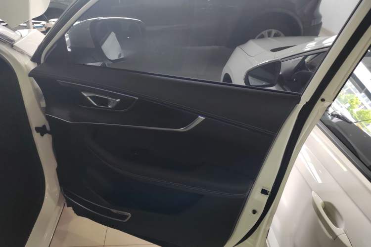 Used Chery Tiggo 8 2020 290TGDI Automatic Elite Edition Big Six-Seater