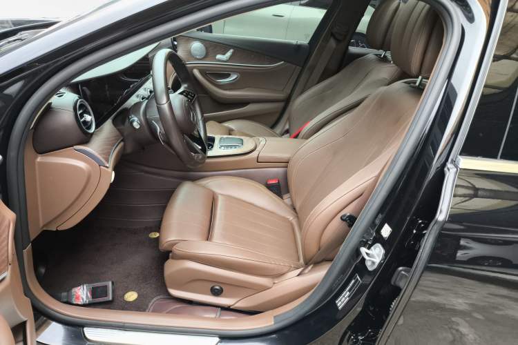 Used Mercedes-Benz E-Class 2022 Updated E 260 L