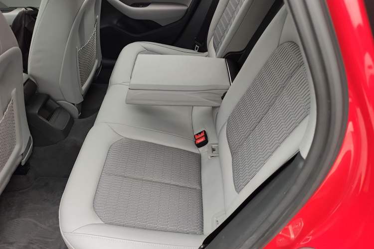 Used Audi A3 2020 Sportback 35 TFSI Fashion Edition China VI Emission Standard Left Rear Seat