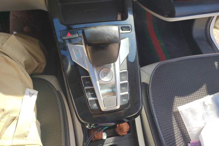 Used BYD Yuan Pro 2021 Lifetime Edition Gear Lever