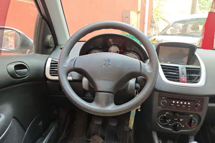 Used Peugeot 207 2011 Hatchback 1.4L Manual Yule Edition Steering Wheel