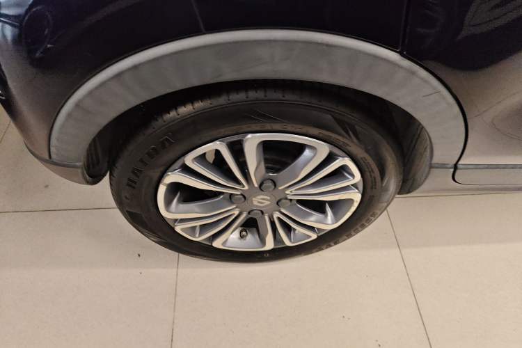 Used Leapmotor T03 2021 400 Lite Edition Lithium Iron Phosphate Right Rear Wheel Hub