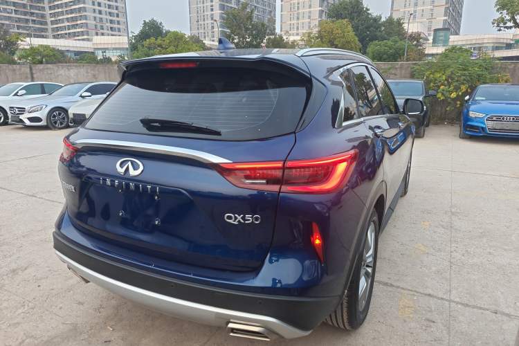 Used Infiniti QX50 2022 2.0T Two-Wheel Drive Fashion Edition
