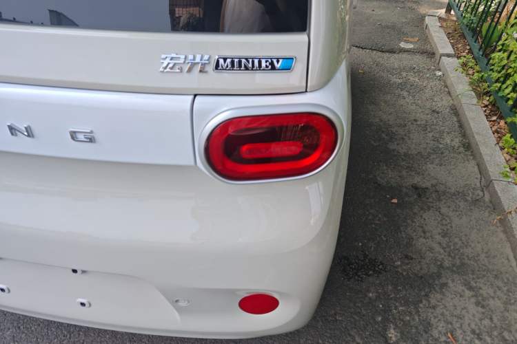 Used Wuling Hongguang MINIEV 2024 3rd Generation 215km Youth Edition