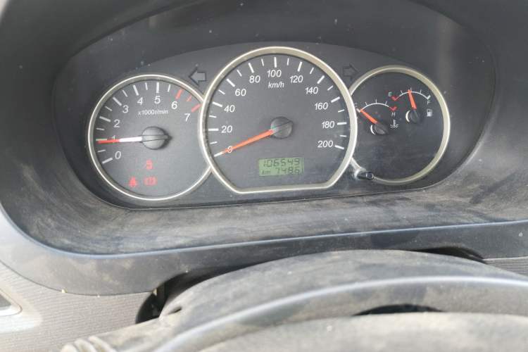 Used Wuling Hongguang 2014 1.2L Standard Model China IV