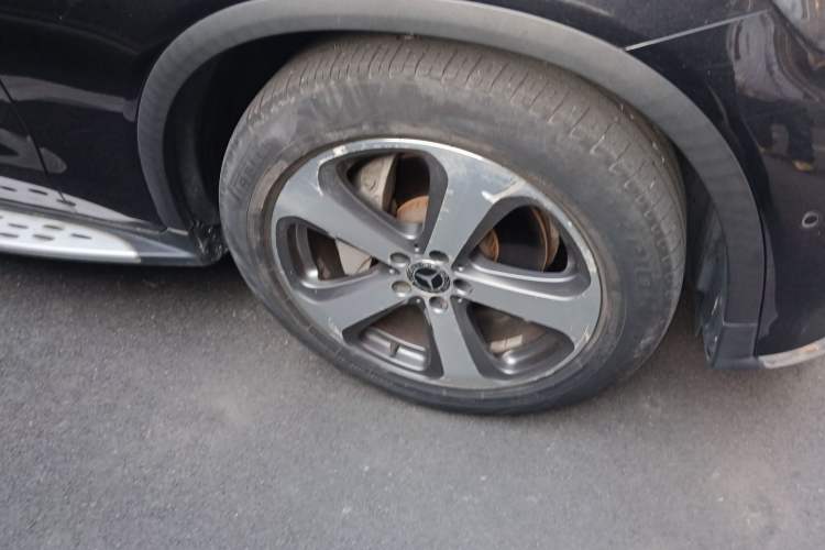 Used Mercedes-Benz GLC 2017 GLC 260 4MATIC Luxury Model
