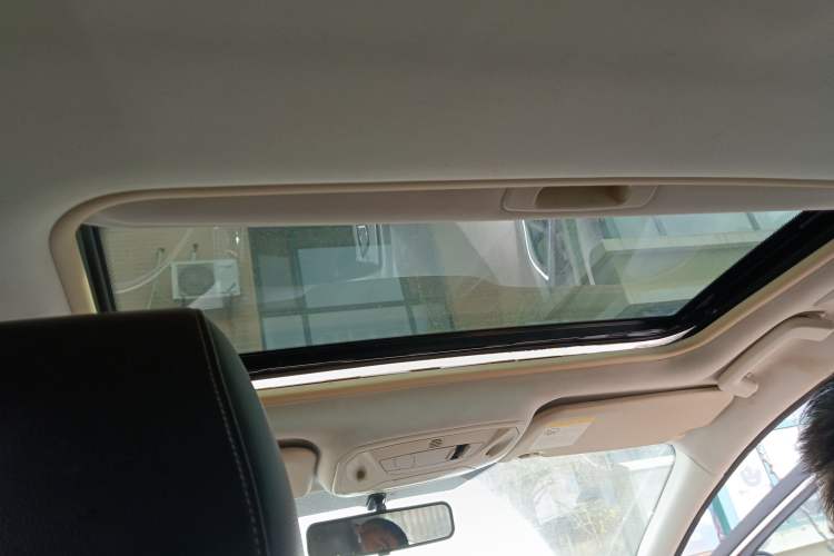 Used Ford Focus 2012 Hatchback 2.0L Automatic Luxury Sport Model
