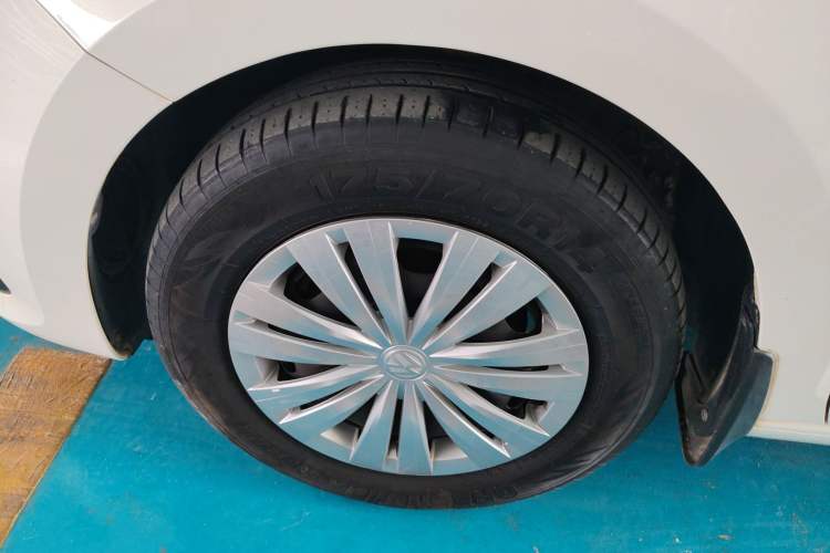 Used Volkswagen Santana 2021 1.5L Automatic Fashion Edition Exterior 4