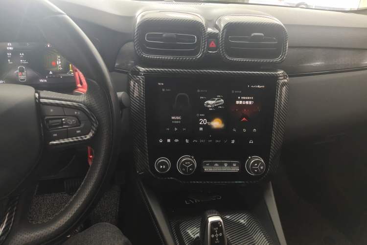 Used Lynk & Co 03 2022 2.0TD DCT JingPro Audio And AC Panel