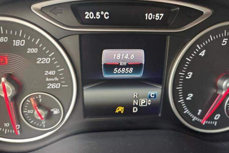 Used Mercedes-Benz B-Class 2015 B 200 Fashion Model
