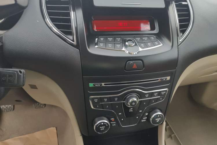 Used Bestune B50 2013 1.6L manual Comfort trim level