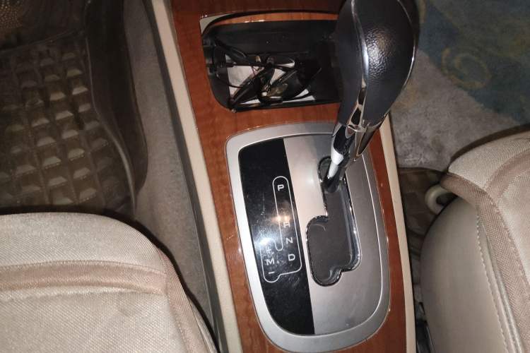 Used Buick Excelle 2013 1.5L Automatic Luxury Model
