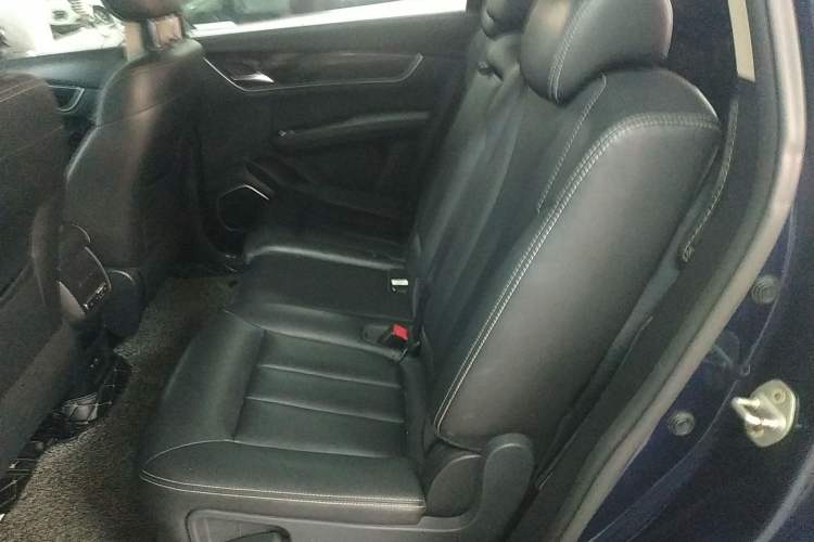 Used BYD Song MAX 2017 1.5T Automatic Smart Connect Elite 7-Seater Left Rear Seat