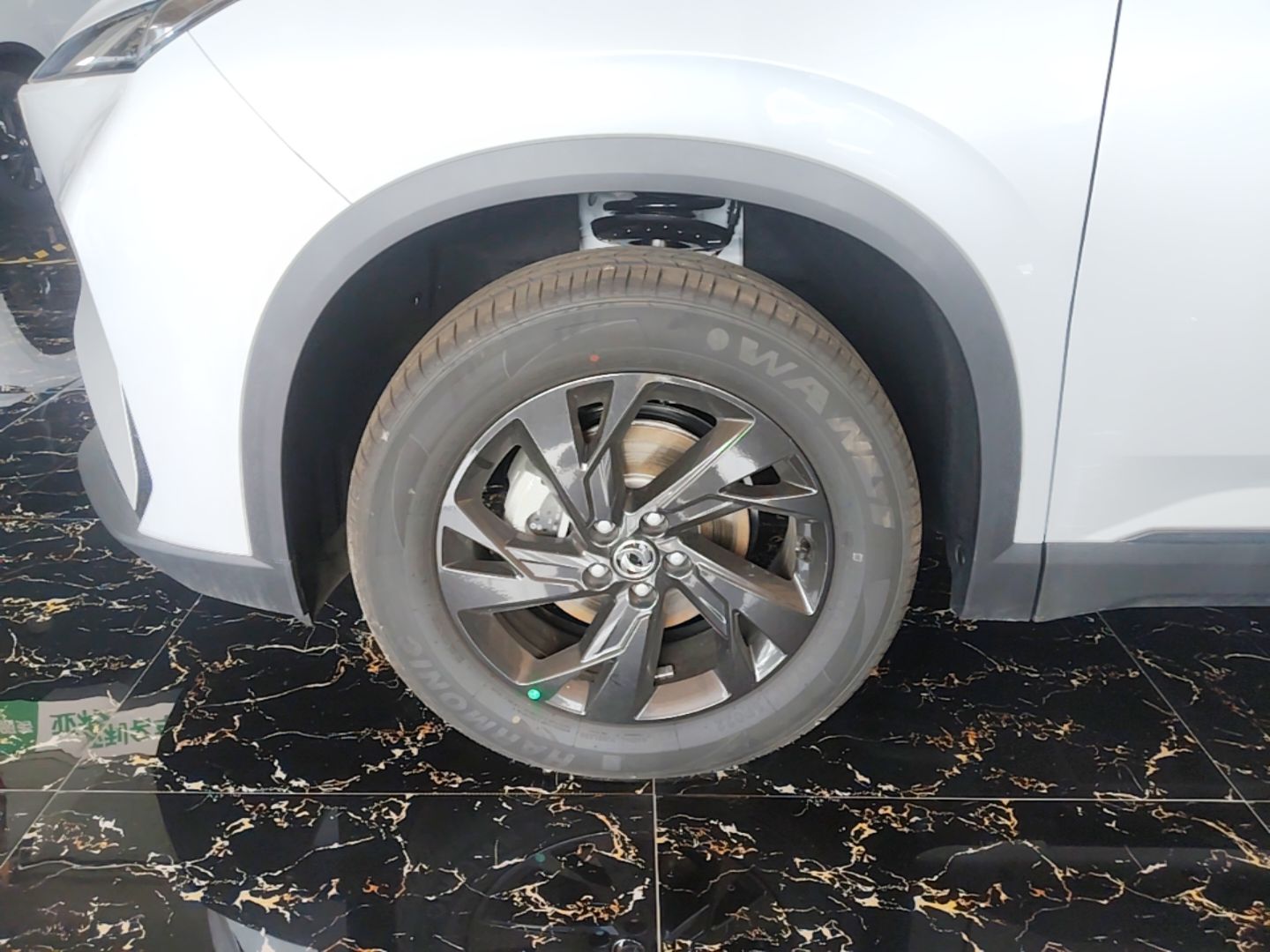 Dongfeng Aeolus SKY EV01 2025 530 km AIR Elite Edition — снимка 10