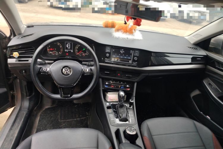 Used Volkswagen Bora 2020 1.5L Automatic Elite Version Interior 2