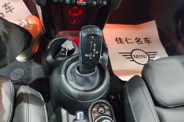 Used MINI 2021 1.5T COOPER Classic Edition Gear Lever