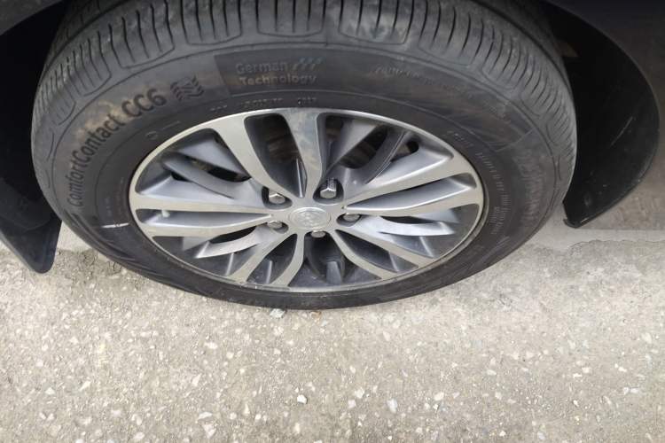 Used Buick GL8 2023 ES Lu Zun Comfort Model
