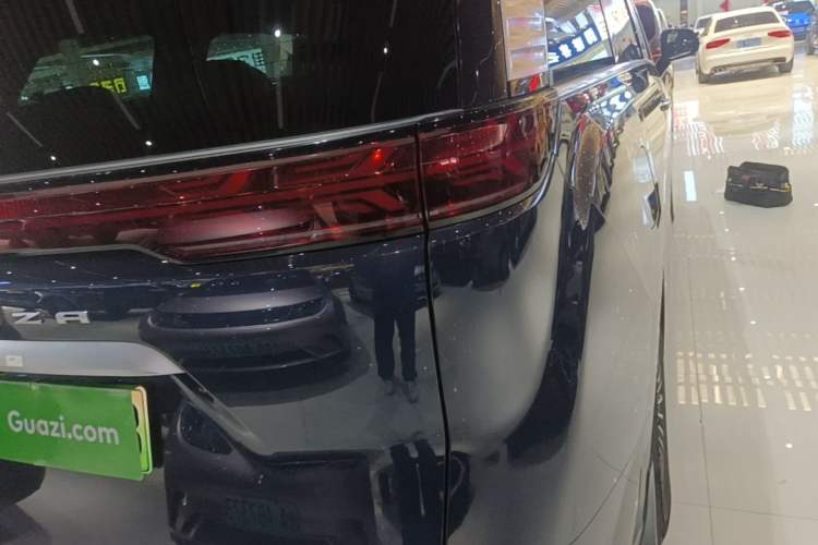 Used Denza D9 2022 DM-i 970 Four-Wheel Drive Prestige Model