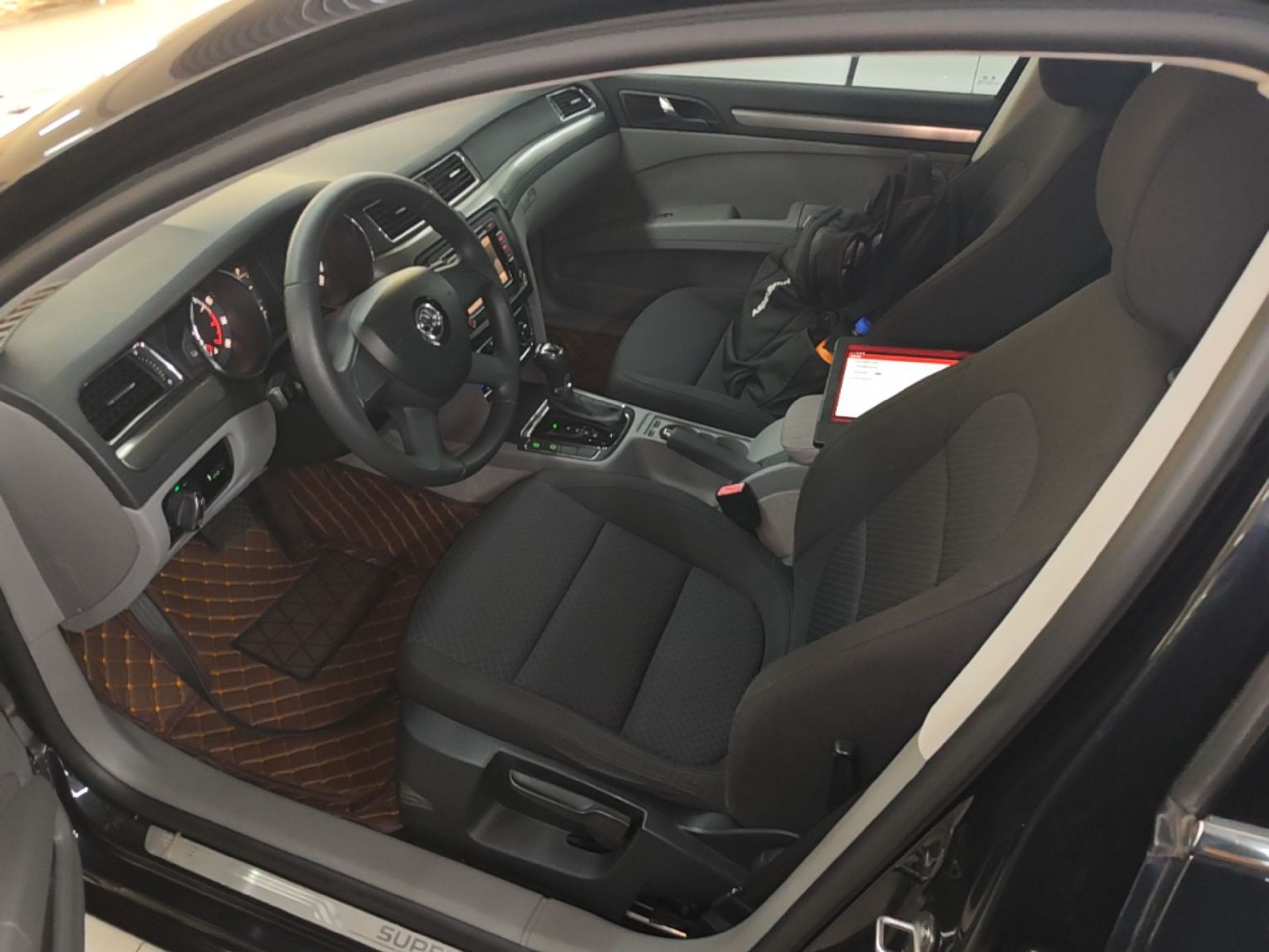 Interior delantero