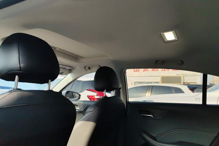 Used Roewe i5 2023 1.5L CVT Luxury Edition
